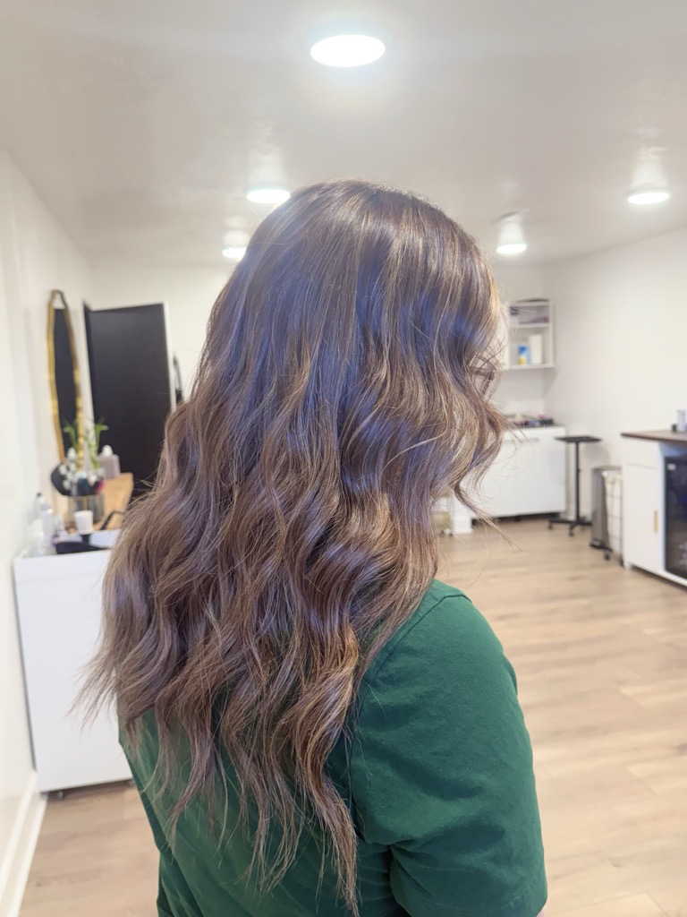 Long brunette waves — dimensional color